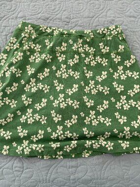 Like New Toad & Co Seleena Skort - size small
